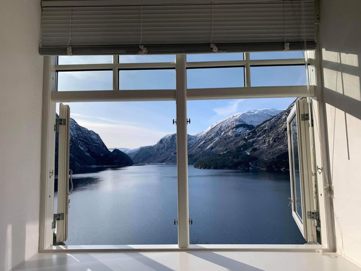 Vikinghaug Apartment Odda Bagian luar foto