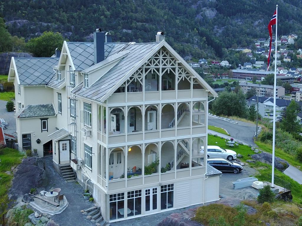 Vikinghaug Apartment Odda Bagian luar foto